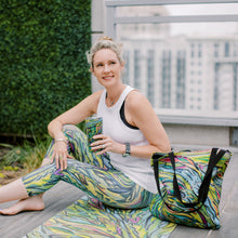 Load image into Gallery viewer, Fall Afresh Yoga Capris