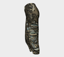 Load image into Gallery viewer, Misty Trees Classic Capris