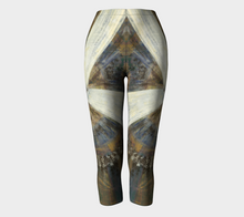 Load image into Gallery viewer, Transformed Classic Capris