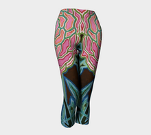 Load image into Gallery viewer, Bloom Classic Capris