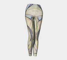 Load image into Gallery viewer, Shattered Heart Classic Leggings
